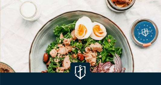 Салата с кейл и паламуд