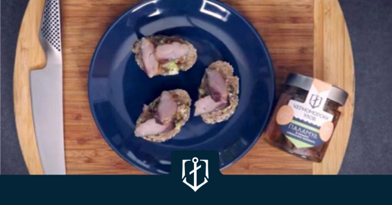 Хапки с маринован паламуд